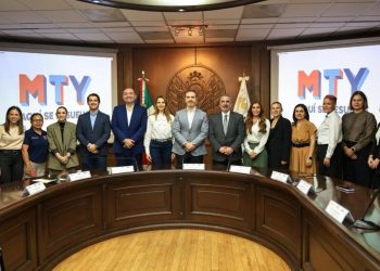 alianza-educativa-con-convenio-con-UDEM-por-parte-de-monterrey
