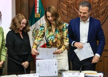 Recibe Monterrey Reconocimiento Cultural Por Participación En La FIL 2025