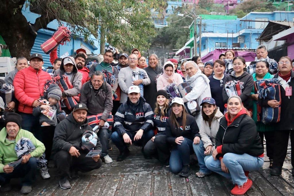 mty-sin-frío-programa-del-dif-de-monterery-a-personas-vulnerables