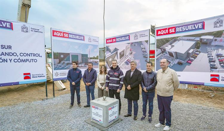 colocación de la primera piedra en el c4 sur de monterrey 